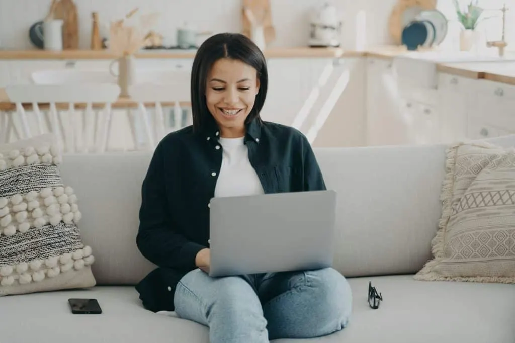 Explosez vos ventes en 5 étapes simples avec Shopify : Le guide ultime pour lancer votre boutique en ligne !